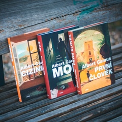 obálka: 3x Camus (Mor, Cizinec, První člověk)