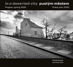 obálka: Pustým městem / In a Deserted City