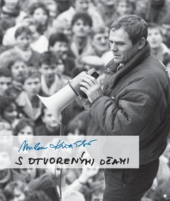 obálka: S otvorenými očami