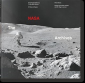 obálka: Piers Bizony | NASA Archives