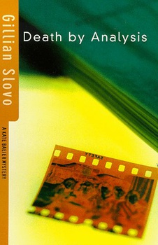 obálka: DEATH BY ANALYSIS